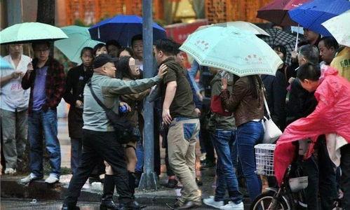 开江最新吃瓜事件,最新吃瓜事件揭秘，真相令人咋舌！