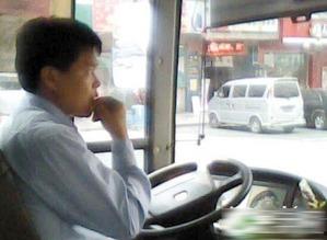 武汉司机吃瓜事件视频,一场意外引发的全民热议