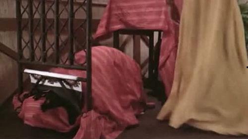 女孩全程吃瓜视频大全